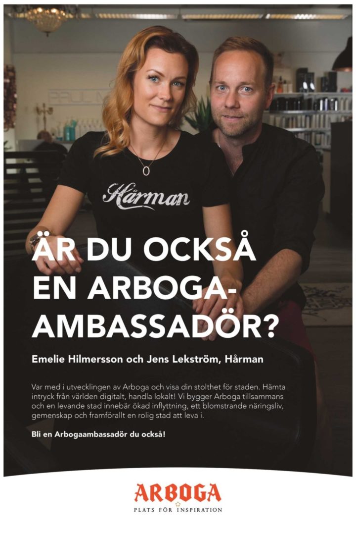 porträttfotografering en man och en kvinna i sin frisör salong Hårman